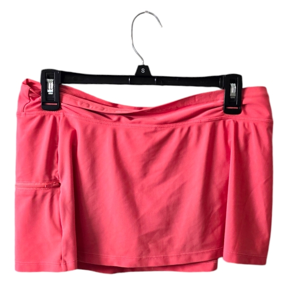 Go by GossipPeach side zip swim skirt Medium Zipper pocket on the right - Picture 1 of 3